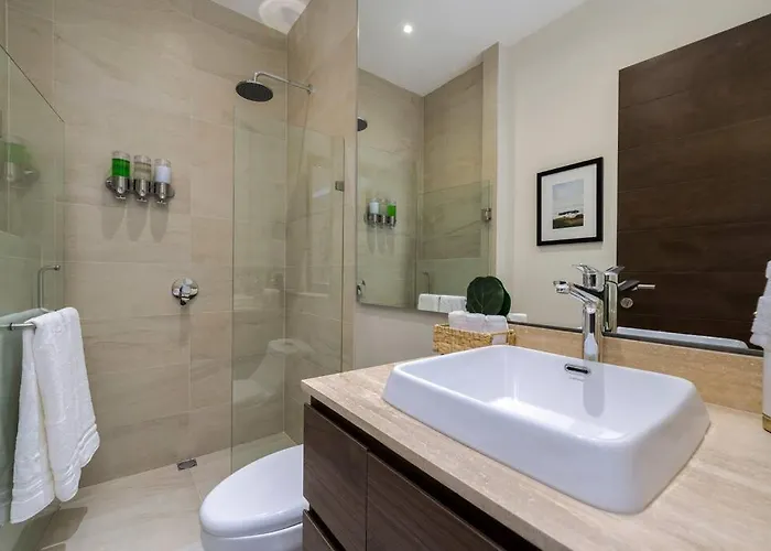 Penthouse With Private Jacuzzi And 4 Bedrooms Apartment